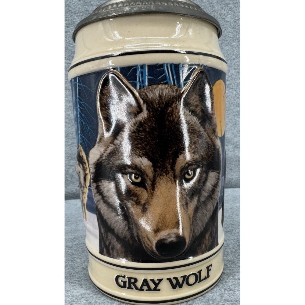Gray Wolf Budweiser 3D Protruding Face Endangered Species Beer Stein Busch